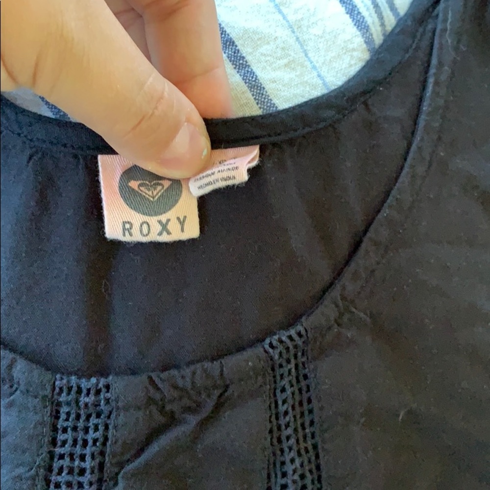 Roxy tank - Picture 3 of 3